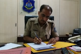 police helps odisha workers