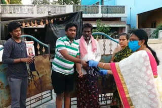 masks distribution held in mangalagiri