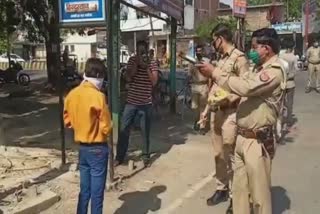 लॉकडाउन का उल्लंघन समाचार , kanpur corona lockdown news