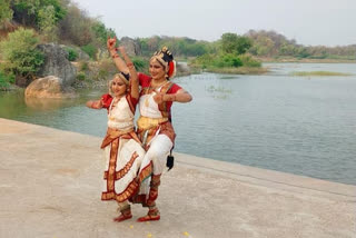 awareness on coronavirus with kuchipudi dance in kerala