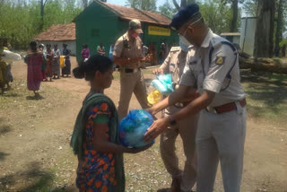 police staff distribution vegetables