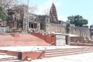 because of lock down devotees didnt reached nemawar narmada river bank in dewas