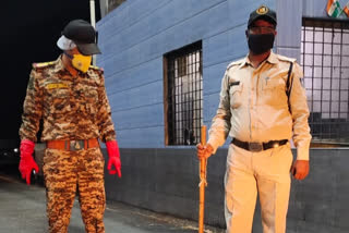 Duty of policeman wearing slippers even after injury to his leg