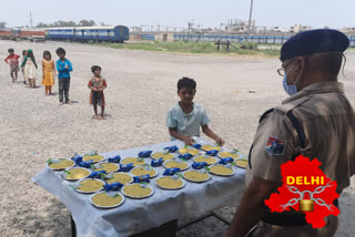Delhi division distributed food during lockdown