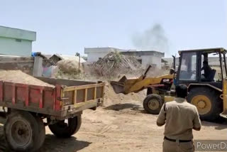 police seized the illegal sand AT kothapeta in jagtial district