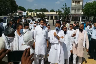 Jind social distancing break presence of Randeep Surjewala