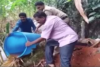 925 ലിറ്റര്‍ കോട പിടികൂടി  925-liter crockery that was ready for sale was seized  idukki news  ഇടുക്കി വാർത്ത