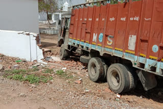 unbalance truck accident