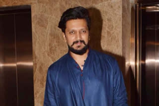 Riteish imitates funny dialogue between Salman and reality show singer