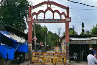 कोरोना पॉजिटिव व्यक्ति के 28 परिजन जांच शुरू