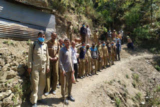 PWD work halted by Forest Department in PadharPWD work halted by Forest Department in Padhar