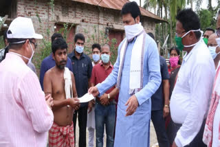 Biplab Kumar Deb  Chief Minister  hailstorm  COVID-19  ത്രിപുര  മുഖ്യമന്ത്രി ബിപ്ലാബ് കുമാർ ദേബ്  ത്രിപുരയിലെ കൊടുങ്കാറ്റ് തകർത്ത പ്രദേശങ്ങൾ മുഖ്യമന്ത്രി ബിപ്ലാബ് കുമാർ ദേബ് സന്ദർശിച്ചു.