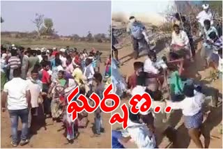 fighting between two groups in peddathanda