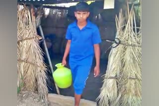 Yadgir boy facing food house problem