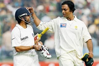 Pakistan former bowler shoaib akhtar wishes sachin on 47th birthday