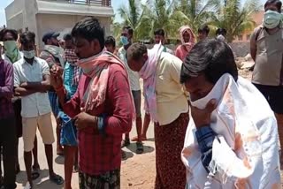 Pavagada village people facing drinking water problem