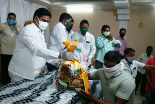 groceries distribution to the electric employees by the INTUC EMPLOYEE