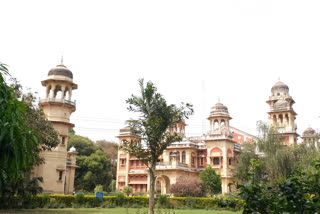 তবলিগী জামাতত অংশলৈ বৰ্খাস্ত হ'ল এলাহবাদ বিশ্ববিদ্যায়ৰ অধ্যাপক