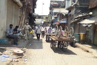 mumbai corporation action against illegal encroachment