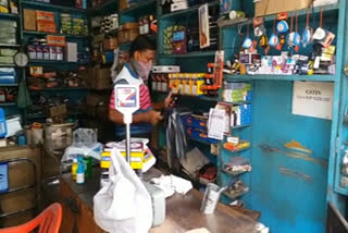 shop cleaning in trivandrum  trivandrum latest news  തിരുവനന്തപുരം വാര്‍ത്തകള്‍  ലോക്ക് ഡൗണ്‍ വാര്‍ത്തകള്‍  lock down latest news