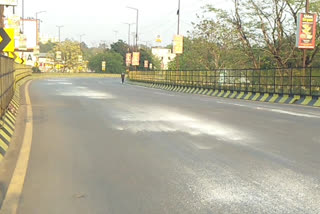 Raipur corporation administration sanitizing the roads