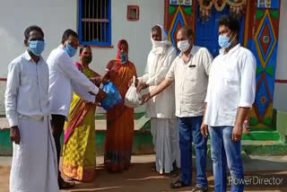 machepalli mptc distributed food teams poor people at kondapur mandal sangareddy district