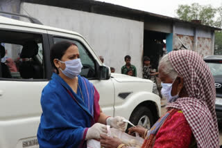 Savitri Devi distributed ration