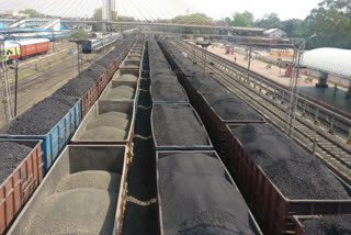 Central Railway loads 3.783 million tonnes of goods in a month