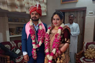 marriage without band baaja baarat in meerut