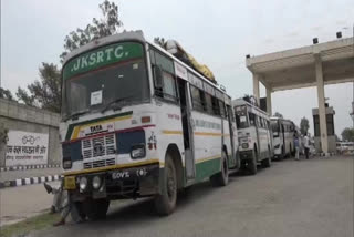 J-K residents stranded in Himachal Pradesh arrive in Kathua