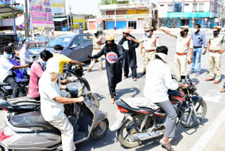 POLICE DOING CORONA AWARENESS IN VERITY MANNER IN NIRMAL