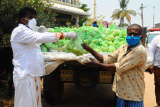 mla madusdhan reddy distributes fruits and vegitables in chittoor dst yerpedu consistency