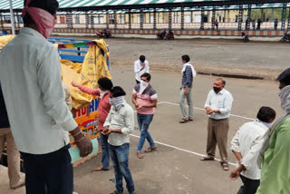 Bought more than 3 thousand 700 quintals of wheat from 170 farmers in agricultural produce market in  agar