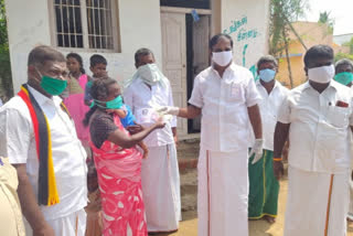 DMDK Relief fund to Vilupuram Family