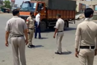 palwal police getting more strict in lockdown