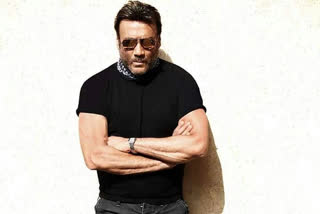 jackie-shroff-life-philosophy-video-goes-viral