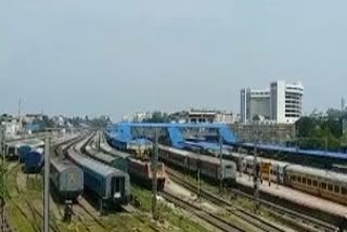 railway porter lockdown  trivandrum railway station  തിരുവനന്തപുരം വാര്‍ത്തകള്‍  റെയില്‍വേ വാര്‍ത്തകള്‍  റെയില്‍വേ പോര്‍ട്ടര്‍