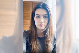 Kriti recites poem on increasing domestic violence in lockdown, will become emotional