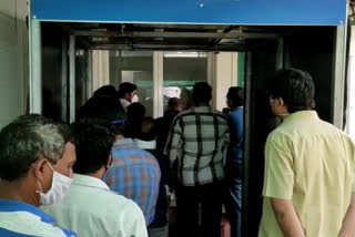 lockdown movement passes chaos in gautam budh nagar noida adm office