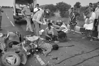 road accident at medhara metla