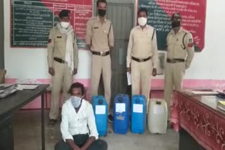 police arrested liquor smugglers