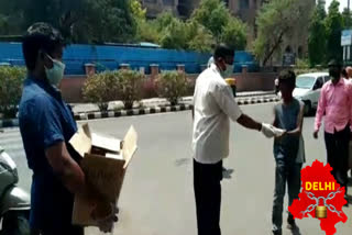 The citizens of Tamil Nadu started distributing food by collecting funds among themselves in lockdown