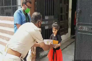 police brings cake for 5 year old girl