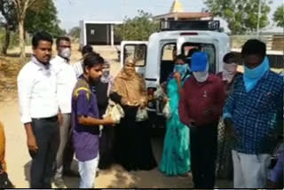 Balkonda mandal Education Department Distribute the food packets to poor people