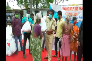 Hospet Friends Group, which distributes food kit for poors