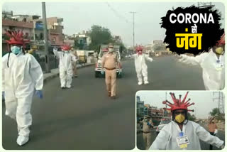 corona volunteers awaring public in dwarka