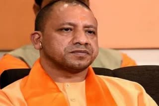 Yogi Adityanath  Uttar Pradesh migrants  Daily workers  Stranded students  உத்தரப் பிரதேச புலம் பெயர்ந்த தொழிலாளர்கள், லாக்டவுன், தவிப்பு, யோகி ஆதித்யநாத், தொழிலாளர்கள்