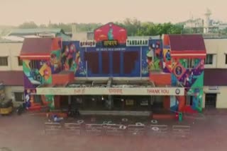 Tambaram Railway Station honoring Corona Warriors with paintings