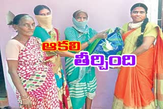 sarpanch-sharada-helped-to-poor-families-at-karimnagar