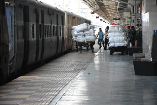 Railways started parcel special train to send necessary materials